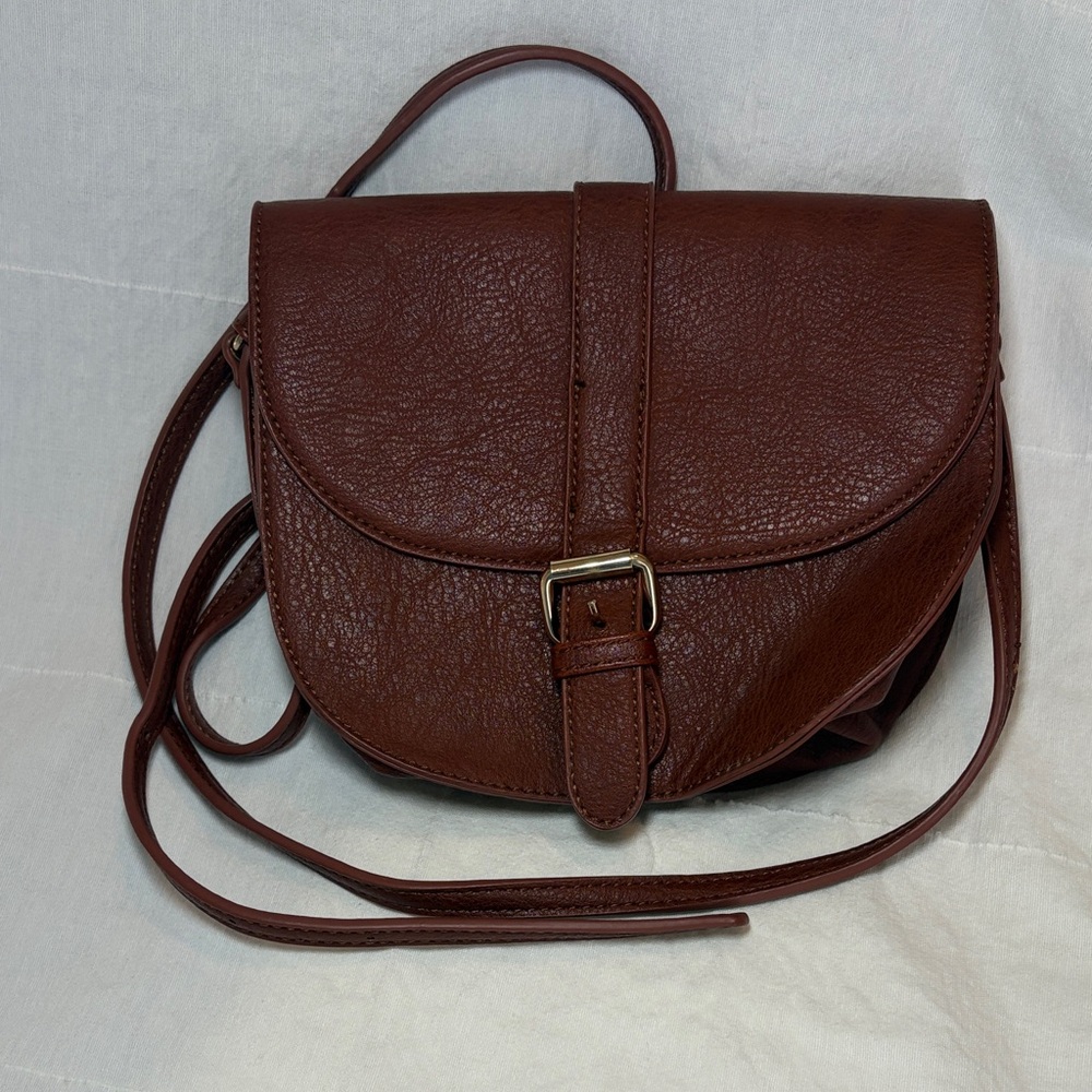 Classic Brown Leather Crossbody Saddle Bag